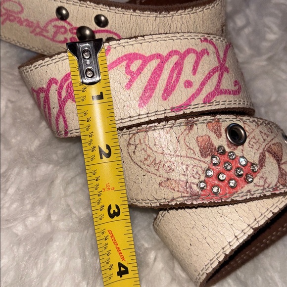 Vintage Ed Hardy Western Style White Leather“Love Kills Slowly” Belt, Size Small - Picture 9 of 16
